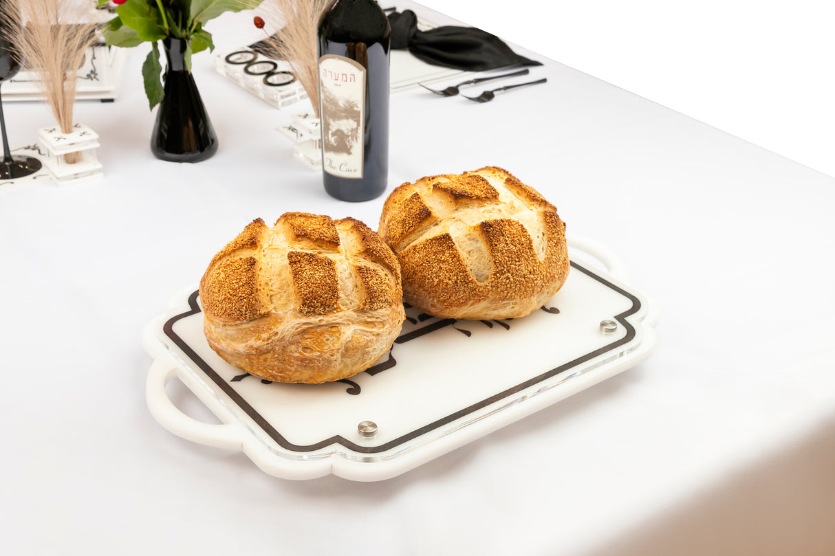 Majestic Lucite Challah Board Engraved GD/SL/BK - LEHADAR