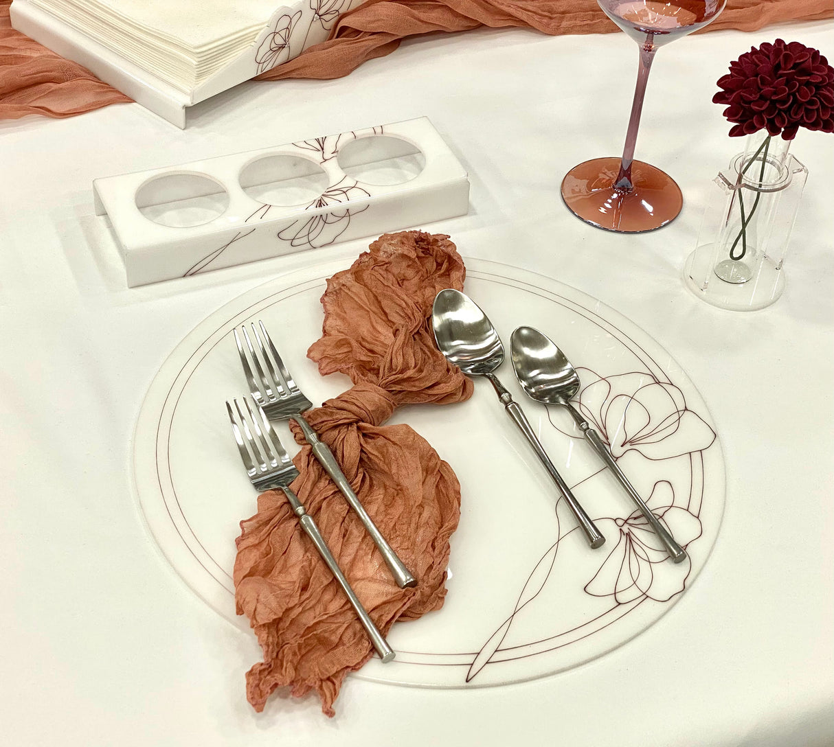 Deep Rose Napkins (4 Pack) - LEHADAR