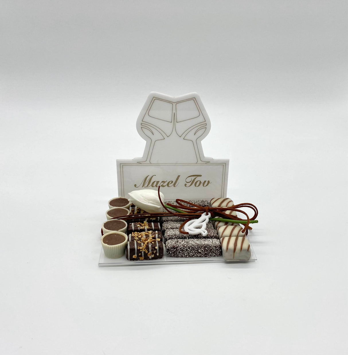 L'Chaim Mazel Tov Chocolate Treat Tray - LEHADAR