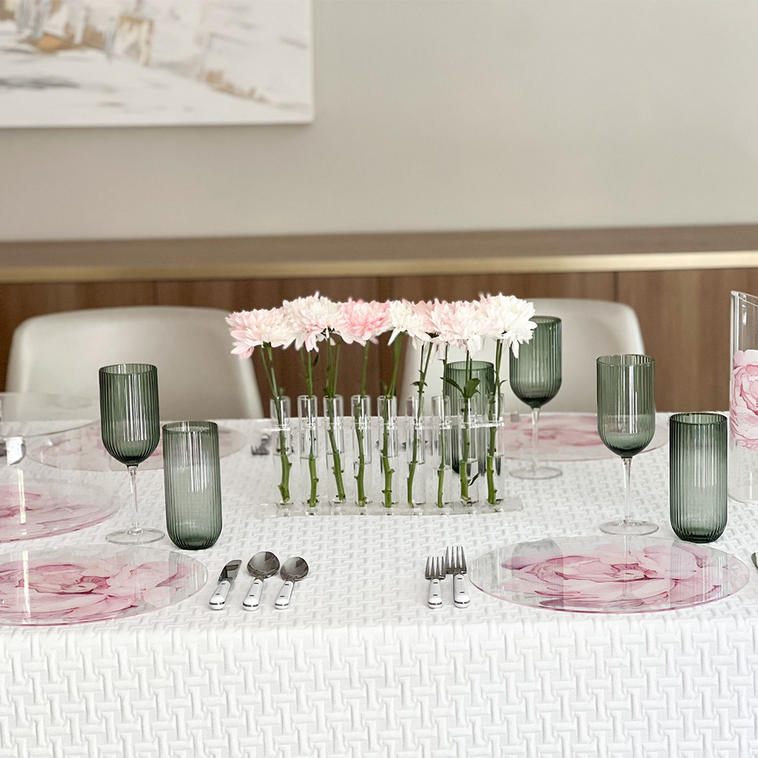 Lucite Flower Chargers 4pk - LEHADAR