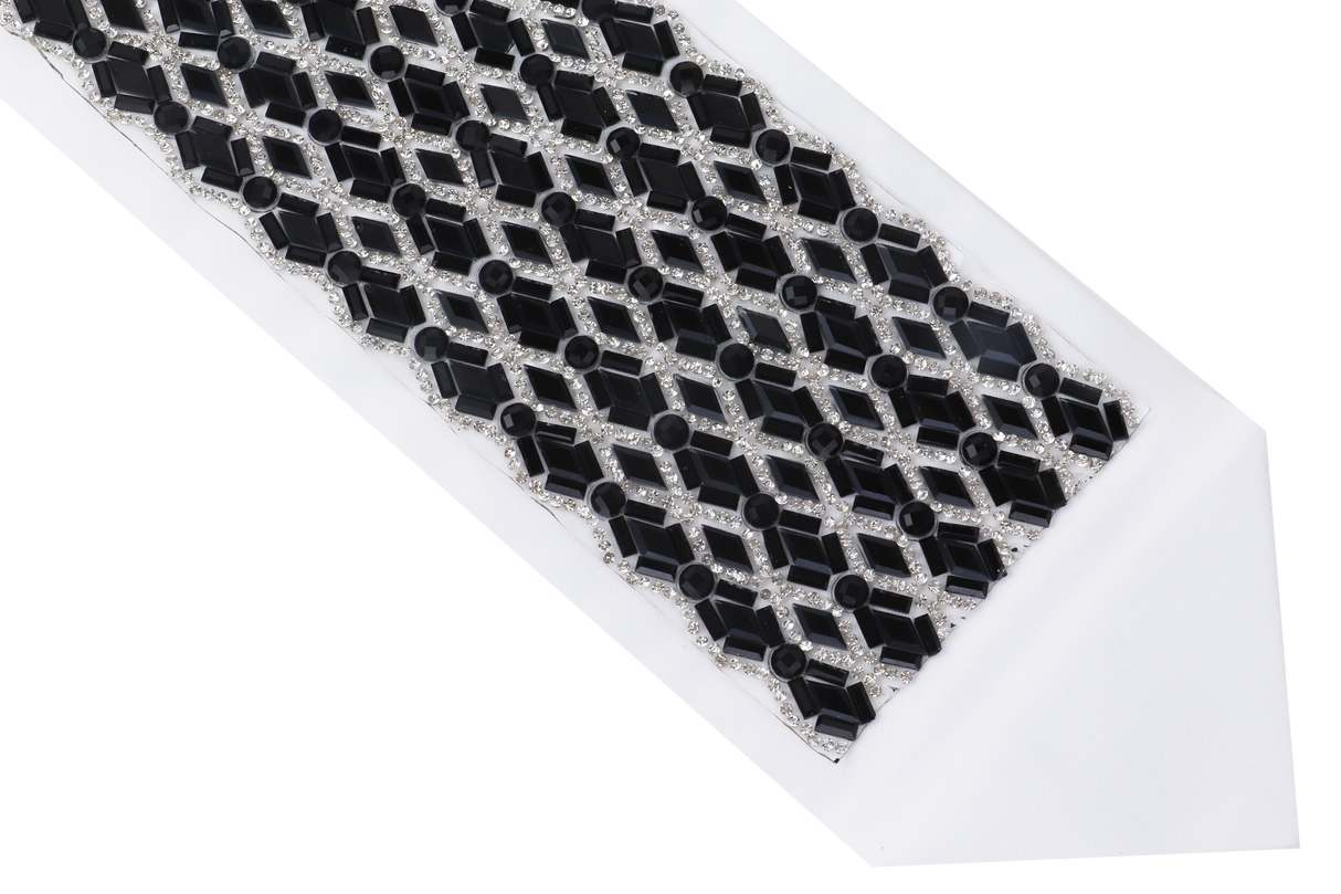 Atarah with Crystals and Black Diamond Shape Design 3.75" - LEHADAR