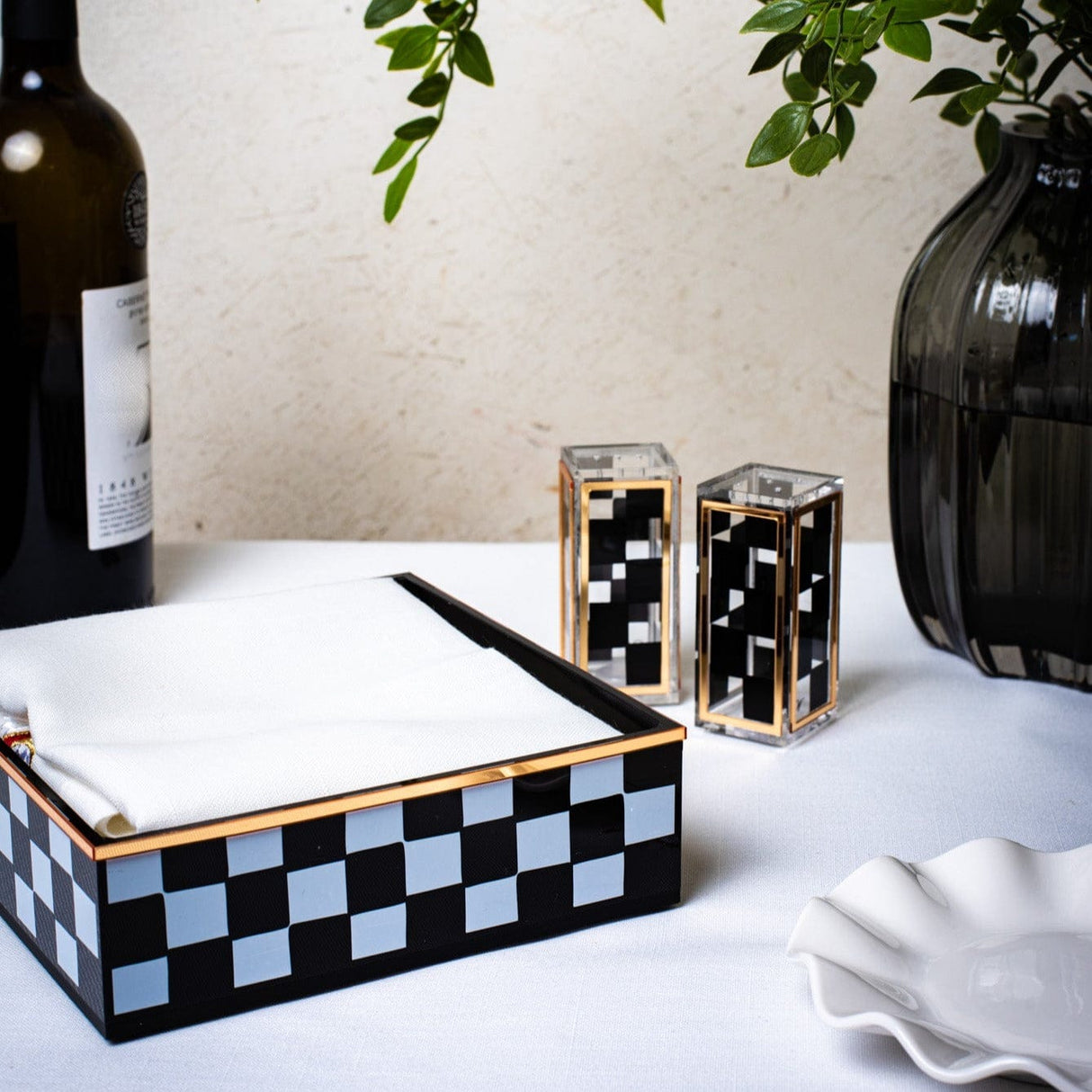 Onyx Napkin Holder - LEHADAR
