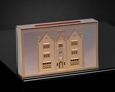 Match Box Gold 770 / Jerusalem 4 1/4 x3.5" - LEHADAR