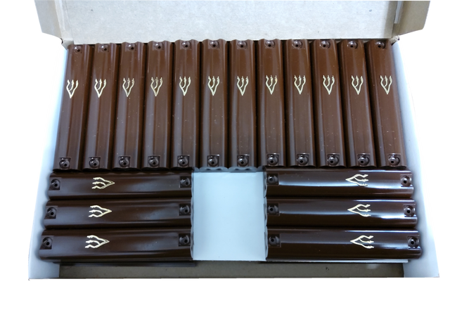 Case Of 36 Brown Plastic Mezuzah Covers-Gold 'Shin 7 Cm - LEHADAR