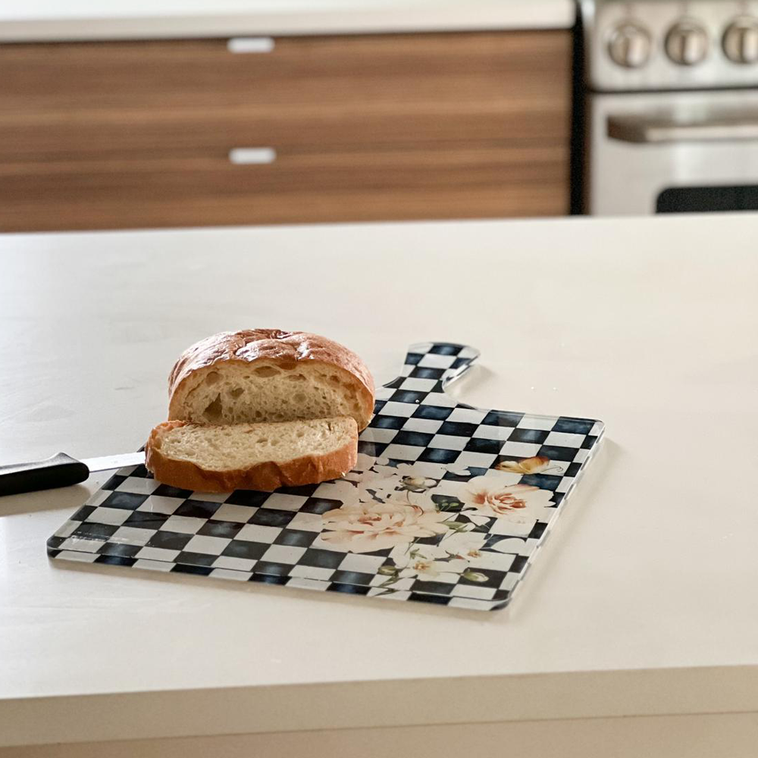 Chic Checkered Lucite Board with Handle - LEHADAR