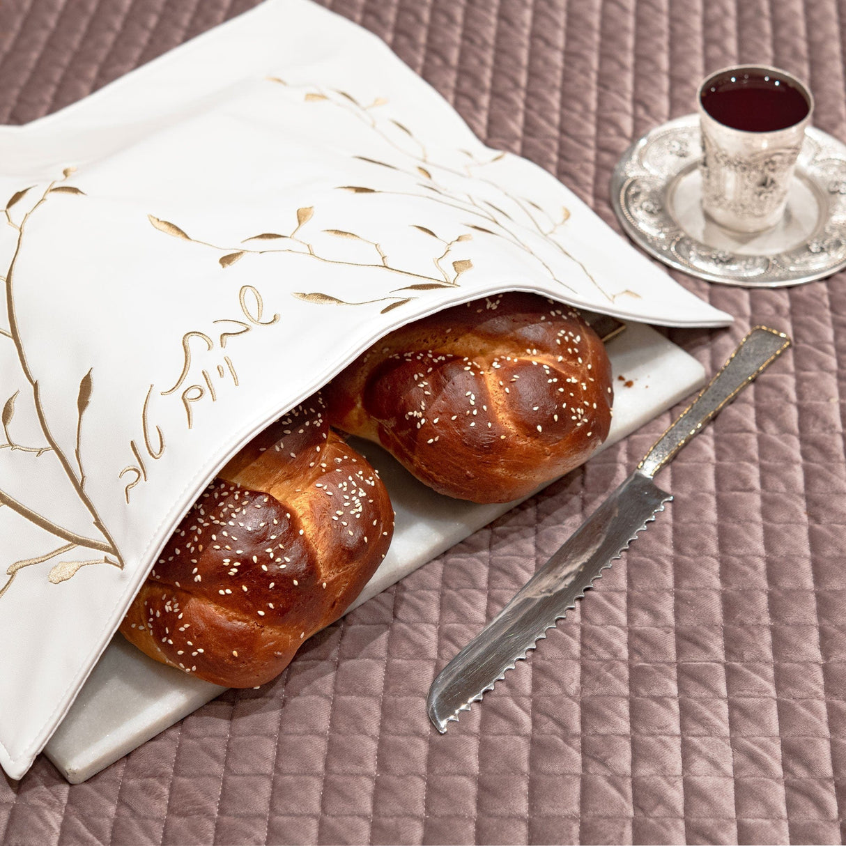 Leaf Embroidered Challah Cover - LEHADAR